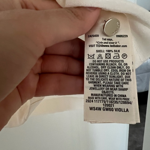 Ted Baker Cream Sleeveless Blouse - Picture 7 of 7